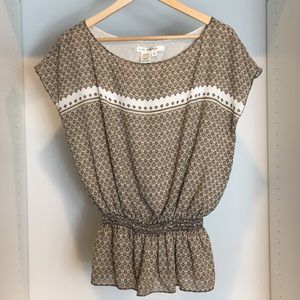 Max Studio, Lavender and Tan Short-sleeve Blouse